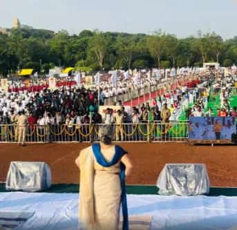 The Yoga Institute outdoor event