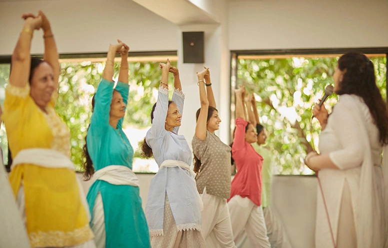 Certificate Yoga Therapy Course - Online & On Campus